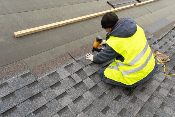 Best Commercial Roof Installation  in Chilton, WI